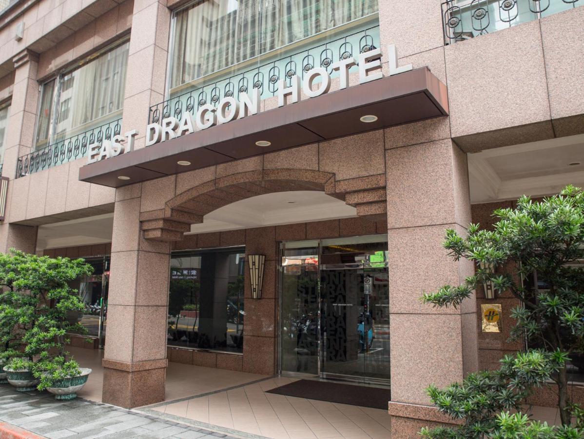 East Dragon Hotel Taipei Bagian luar foto